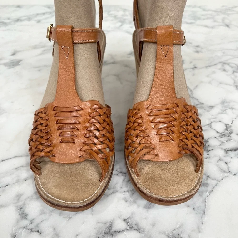 Baskets Buskins made in Brazil brown woven leather suede wedge sandals